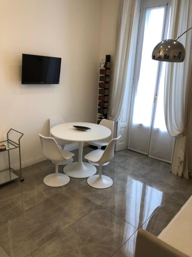Casa Alberto Da Giussano, Elegante Bilocale In Centro Con Balcone Sul Parco ميلان المظهر الخارجي الصورة