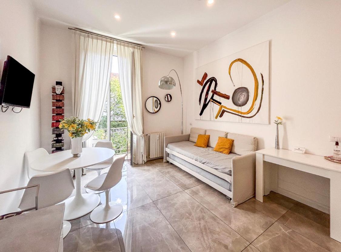 Casa Alberto Da Giussano, Elegante Bilocale In Centro Con Balcone Sul Parco ميلان المظهر الخارجي الصورة